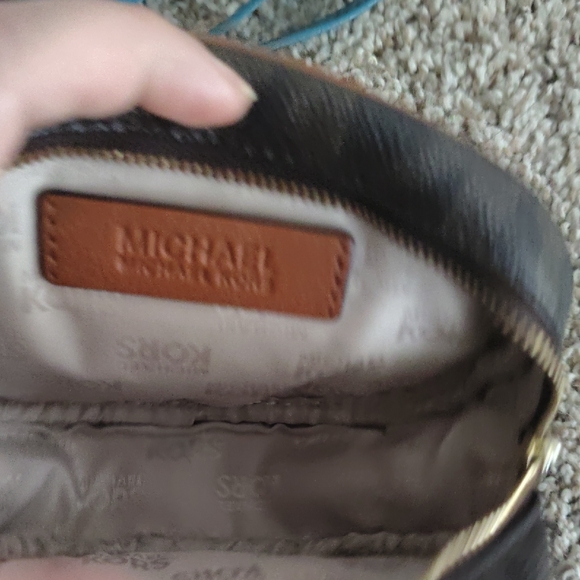 Michael Kors 3 Item Bundle 2 Coin Pouches , Access Activity Tracker - Picture 6 of 10